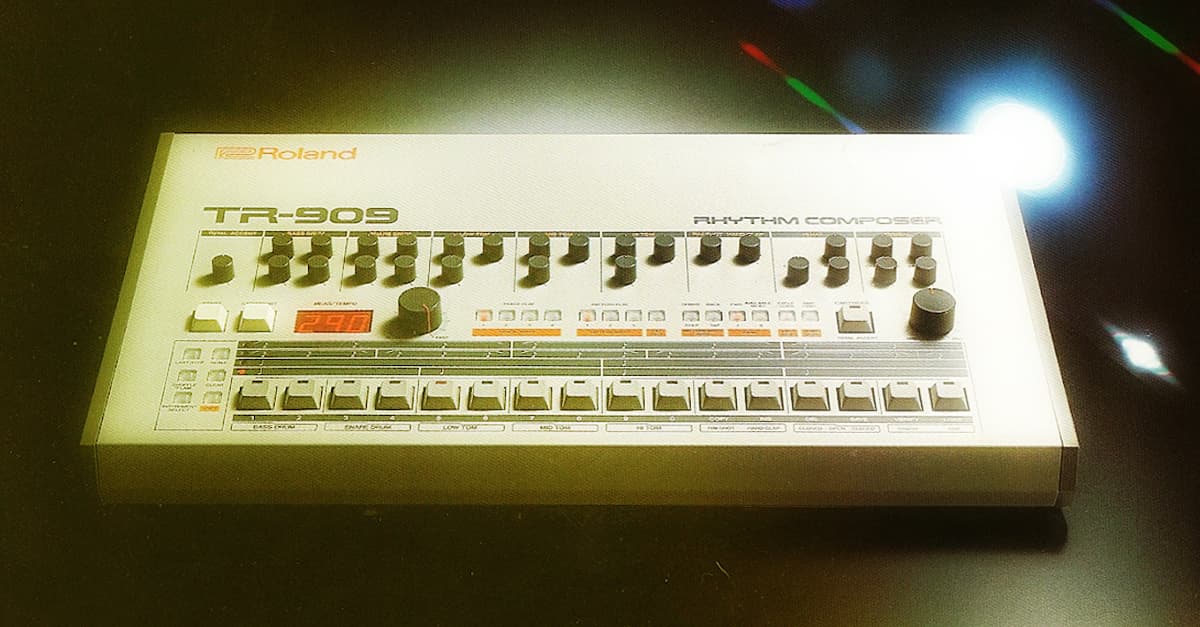 Free 909s and 9 Tracks Made With 909s to Celebrate TR-909 Day