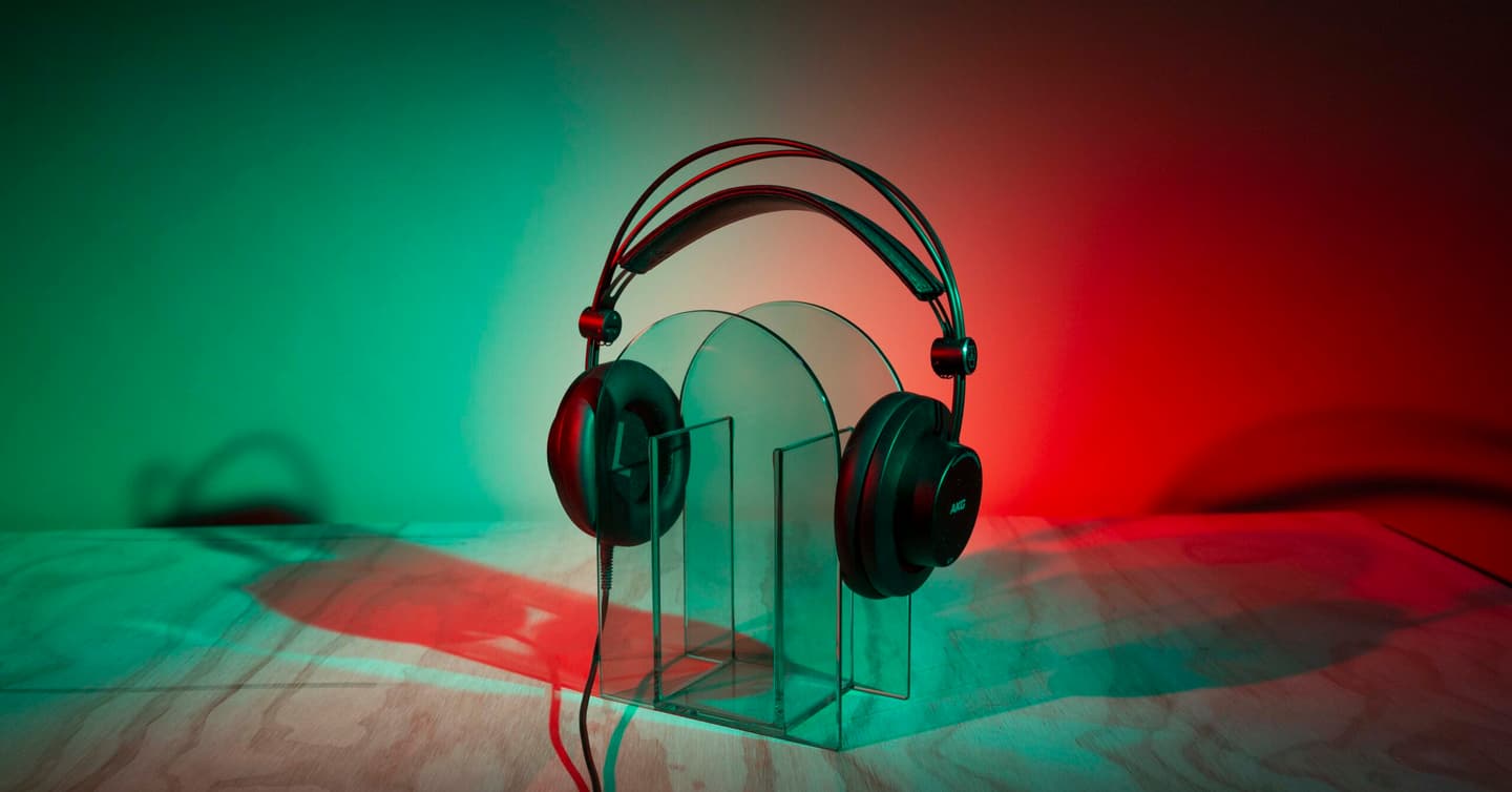 AKG K275 Studio Headphone Review: Portable, Transparent, Affordable